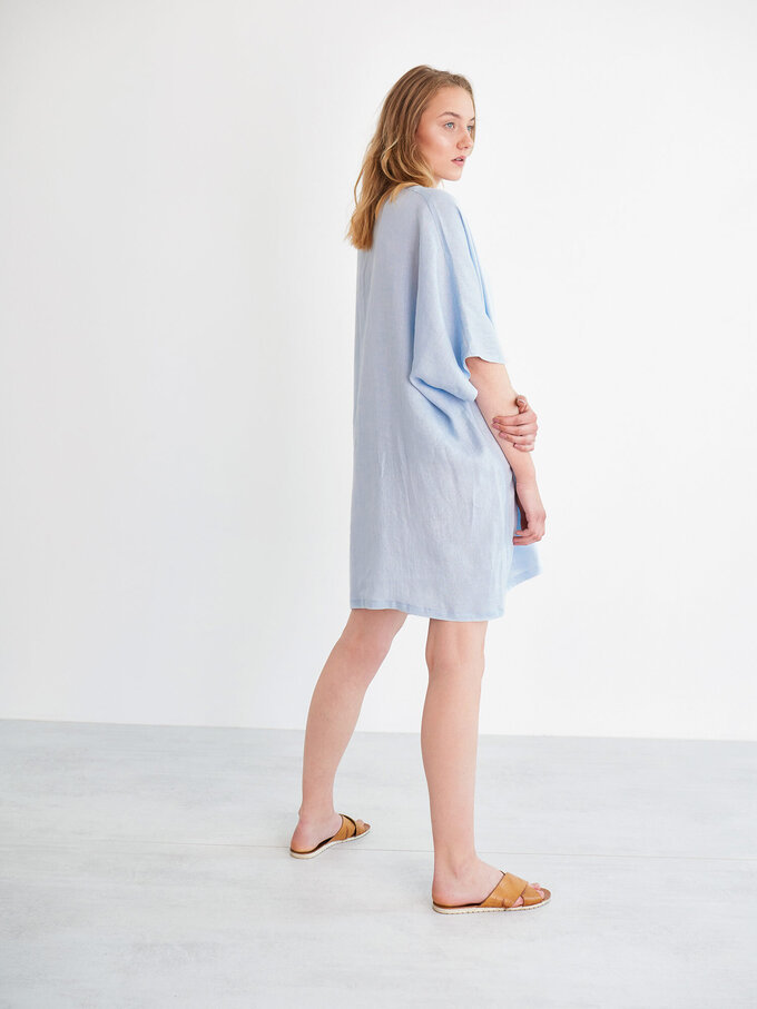 Image 4 of APRIL Linen Tunic Dress in Baby Blue from Love and Confuse