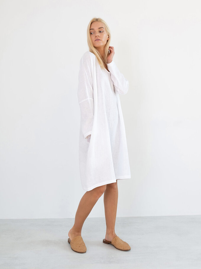 Image 5 of FRIDA Long Sleeve Linen Dress in White from Love and Confuse