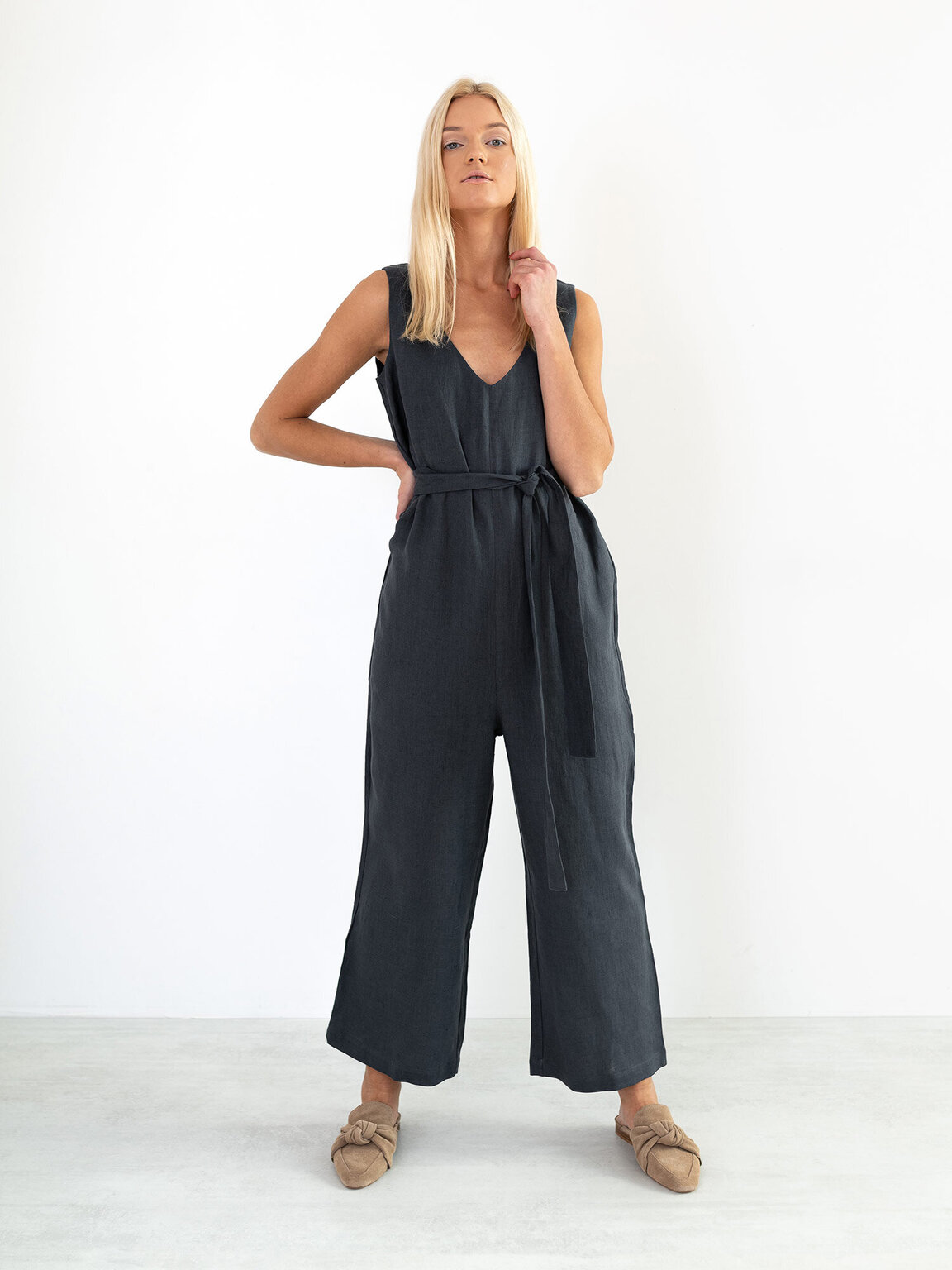 loose linen jumpsuit