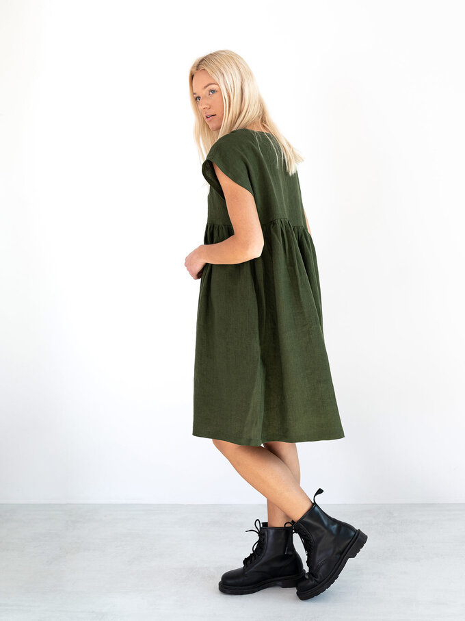 Image 3 of POPPY Linen Dress in Forest Green from Love and Confuse