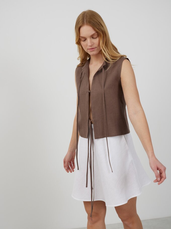 Image 2 of HEIDI Linen Tie-Front Vest Top in Cocoa from Love and Confuse