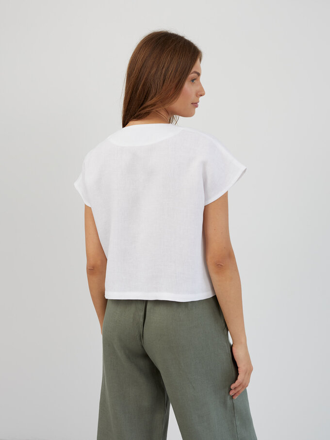 Image 5 of Cropped Linen Button-Down Shirt in White LYLA from Love and Confuse | Handmade Linen Clothing for Women