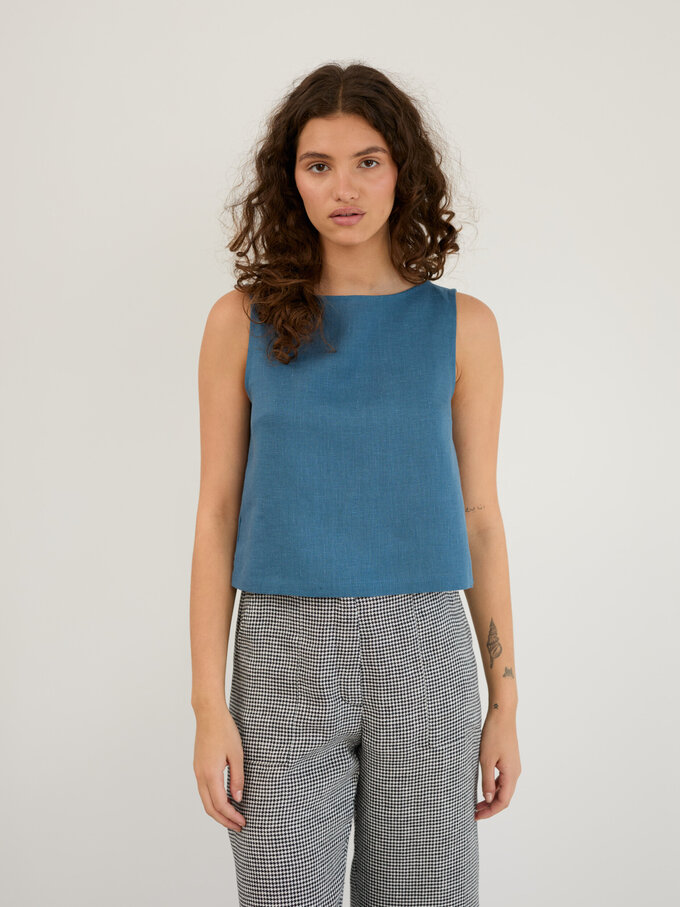 Image 3 of Linen Cropped Tank Top in Blue Sea SONATE from Love and Confuse | Handmade Linen Clothing for Women