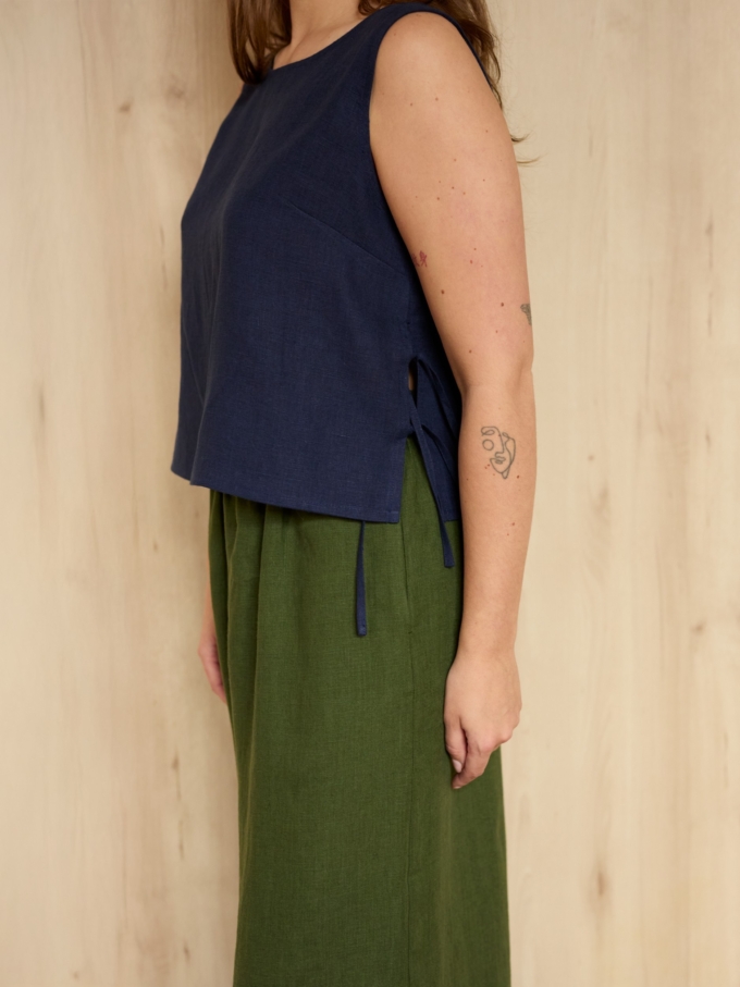 Image 5 of AVERY linen tank top in Navy Blue, featuring adjustable side ties and a scoop neckline, from Love and Confuse.