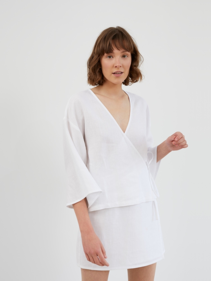 Image 4 of SOFIA Linen Kimono Wrap Top in White from Love and Confuse